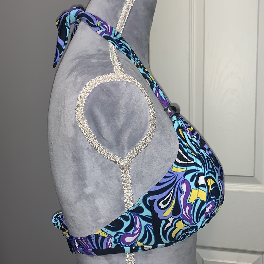 β¨EUCβ¨ Kenneth Cole Embellished Bikini Top - Picture 5 of 9